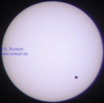 Foto: Der Mekur vor der Sonne 