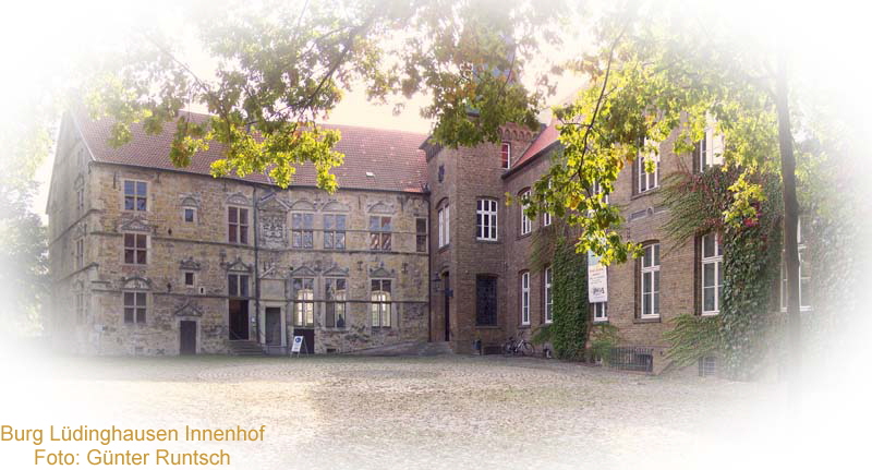 Burg Ldinghausen Innenhof
Foto: Gnter Runtsch