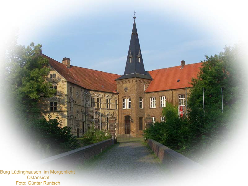 Burg Ldinghausen im Morgenlicht